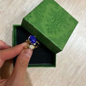 Fashion jewelry snake motif